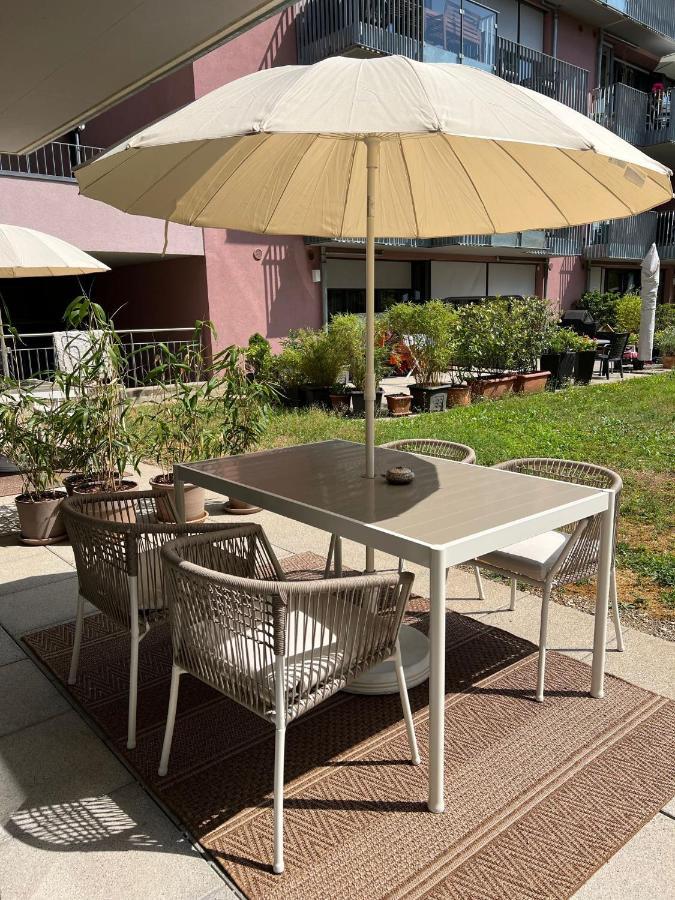 Urban Lodges - Studio Apartments Am Seerhein Κωνσταντία Εξωτερικό φωτογραφία