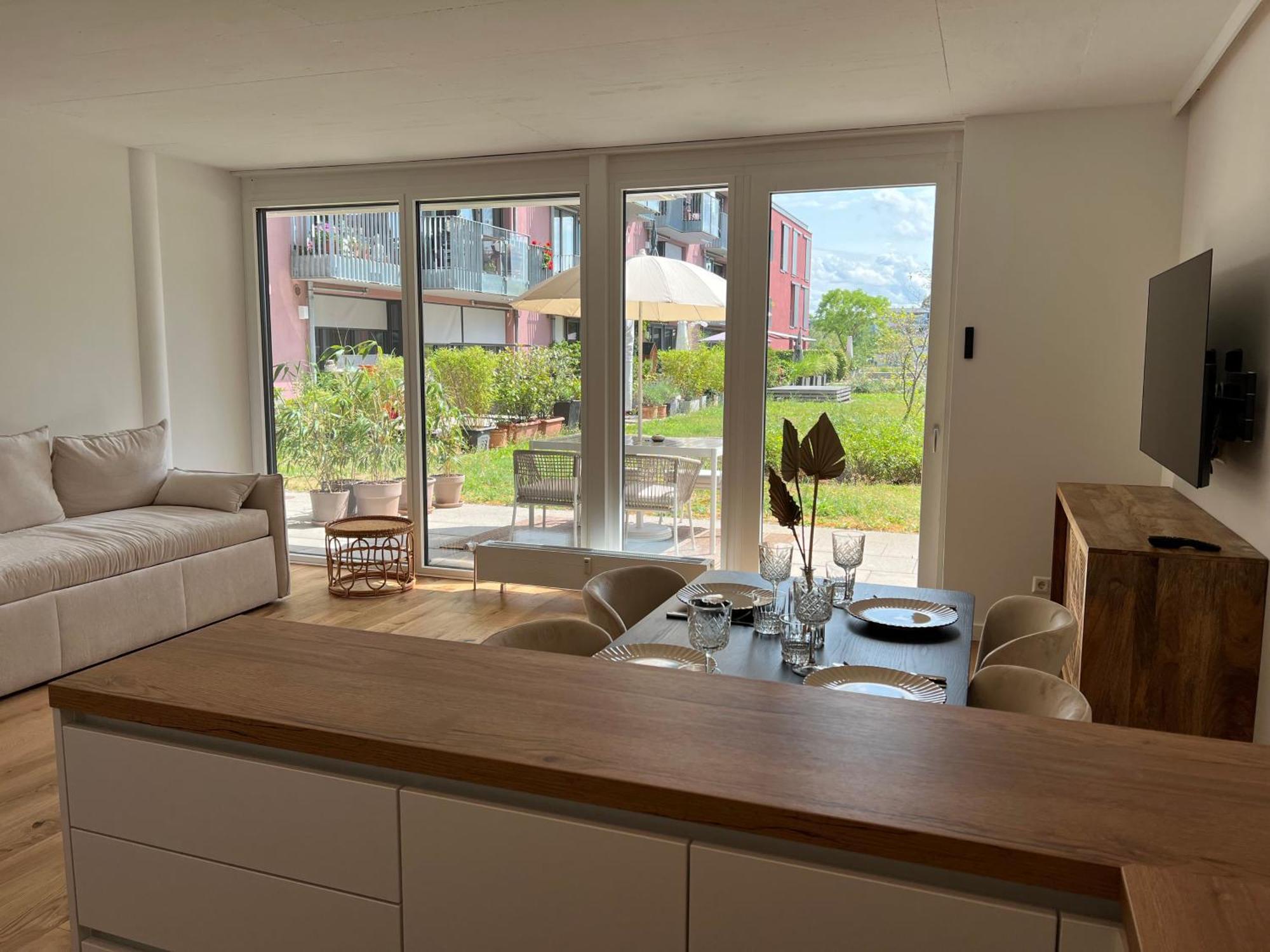 Urban Lodges - Studio Apartments Am Seerhein Κωνσταντία Εξωτερικό φωτογραφία